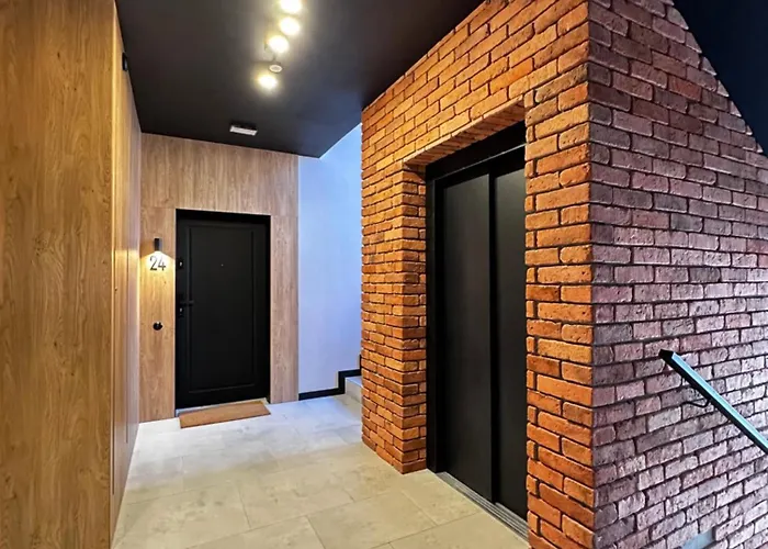 Well Garaz Parking Gratis *