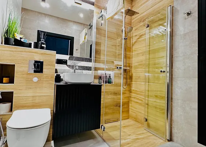 Well Garaz Parking Gratis